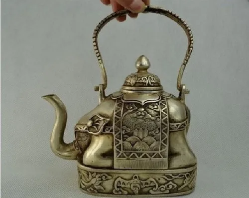Old Hand Tibet Silver Hammered Elephant Bat Decorated Wonderful Big Teapot Flagon fast Shipping
Old Hand Tibet Silver Hammered Elephant Bat Decorated Wonderful Big Teapot Flagon fast Shipping