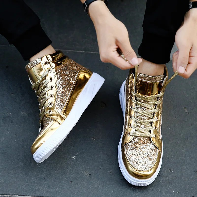New fashion men's shoes glossy personality Martin shoes men's casual high-top shoes with diamond trend gold shoes
New fashion men's shoes glossy personality Martin shoes men's casual high-top shoes with diamond trend gold shoes