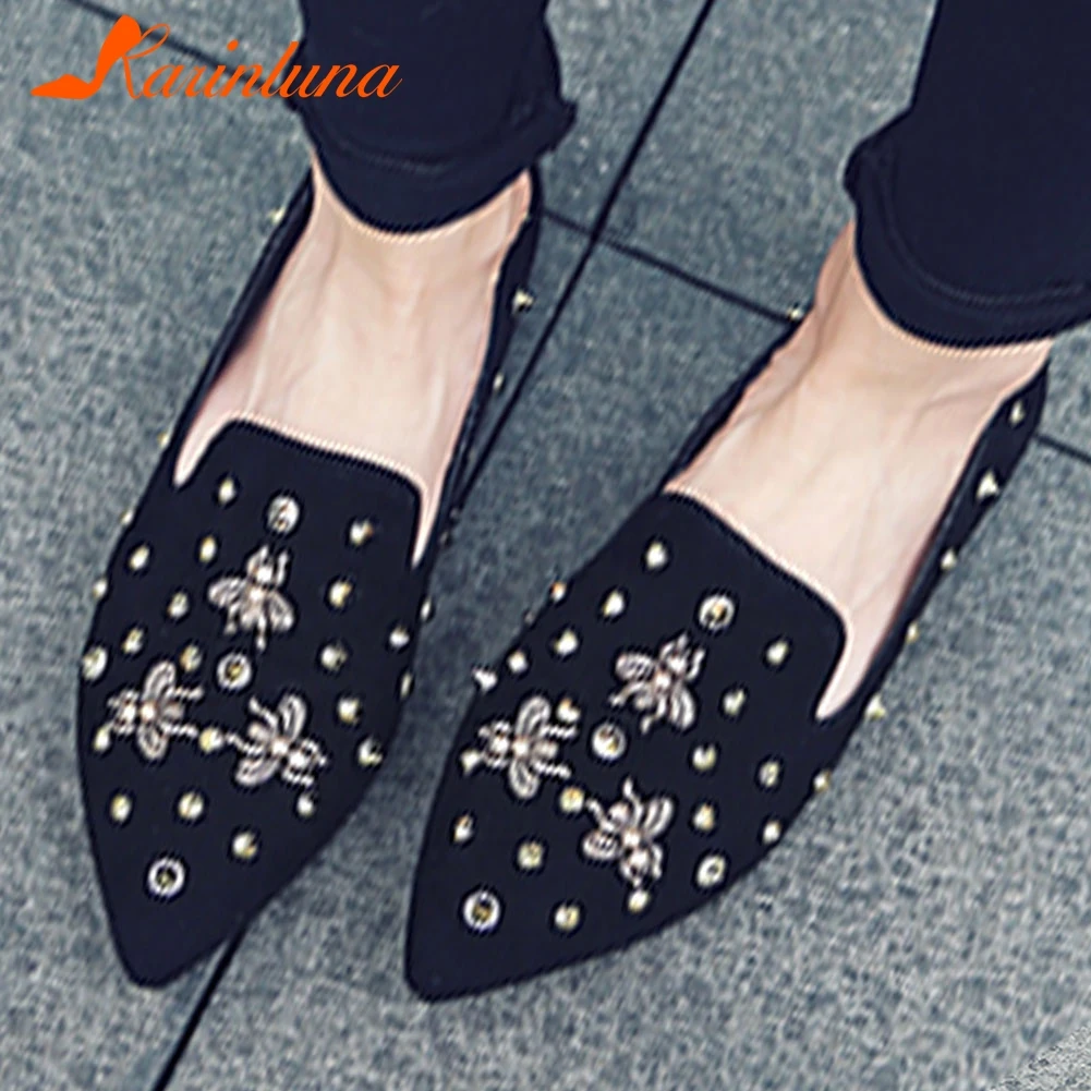KARINLUNA Kid Suede Genuine Leather Shoes Flats Woman Swallow Rivets Flats Wwoman Pointed Toe Flat Heel Casual Shoes Woman 34-40
KARINLUNA Kid Suede Genuine Leather Shoes Flats Woman Swallow Rivets Flats Wwoman Pointed Toe Flat Heel Casual Shoes Woman 34-40
