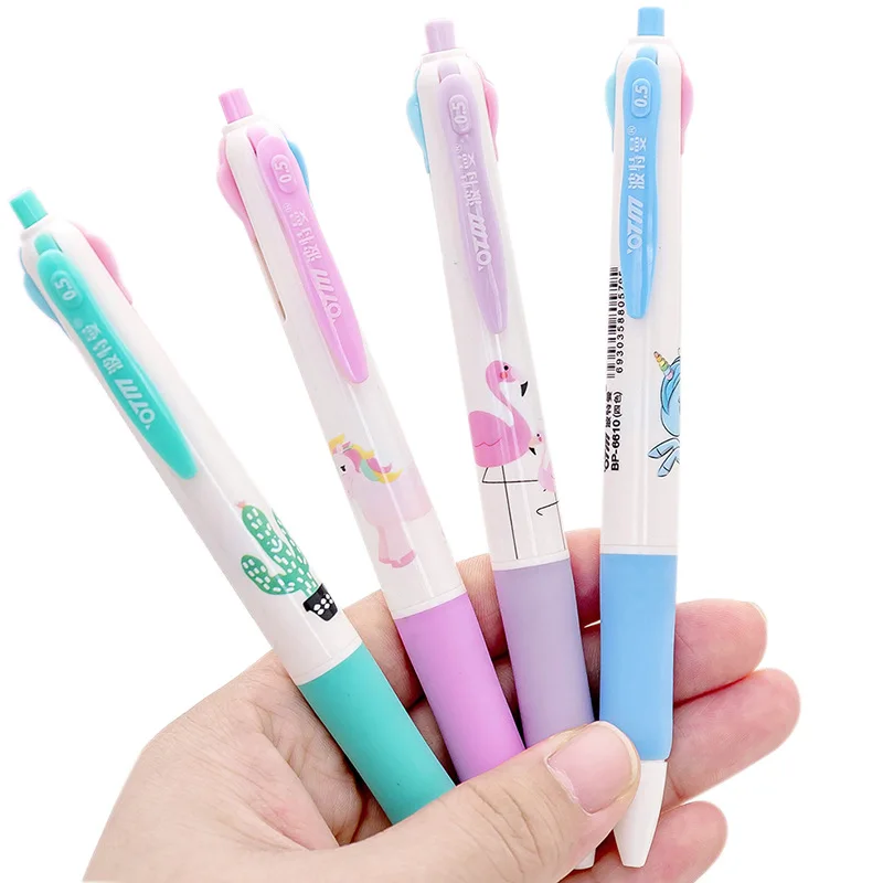 Фото Маленький свежий и милый рисунок единорога многоцветная шариковая ручка
