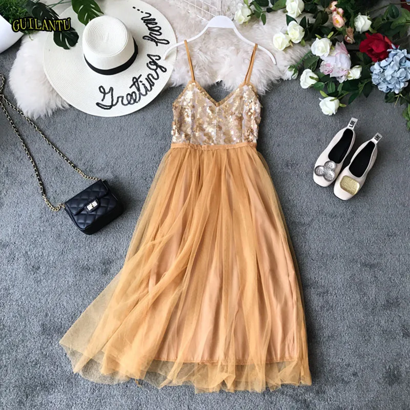 Summer Women Long Dress Solid V-neck Backless pleated mesh sequined Dress Elegant Sexy Evening party Dresses Casual Vestidos
Summer Women Long Dress Solid V-neck Backless pleated mesh sequined Dress Elegant Sexy Evening party Dresses Casual Vestidos