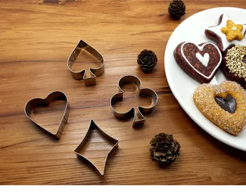 4pcs/lot Poker Cookie Mold Stainless Steel Playing Cards Cake Fondant Mold Spade Heart Club Diamond Biscuit Cutter PD 010
4pcs/lot Poker Cookie Mold Stainless Steel Playing Cards Cake Fondant Mold Spade Heart Club Diamond Biscuit Cutter PD 010