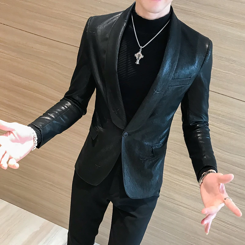 Spring and autumn casual suit men's jacket Korean version of the self-cultivation PU leather small suit handsome casual clothes
Spring and autumn casual suit men's jacket Korean version of the self-cultivation PU leather small suit handsome casual clothes