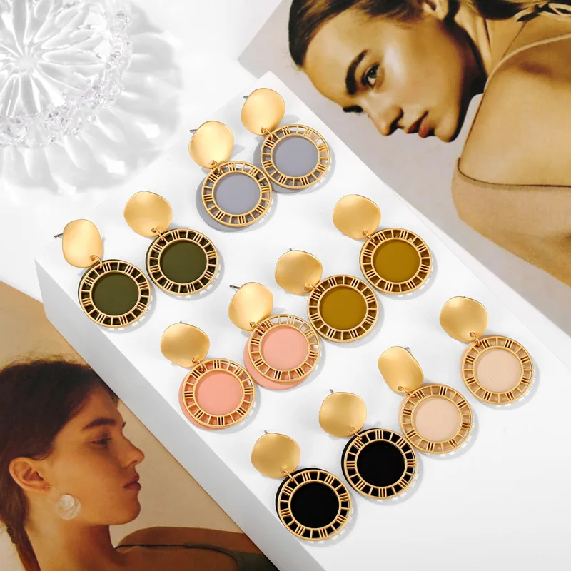 LUBOV Gold Color Geometric Metal Circle Dangle Earrings Colorful Round Resin Stone Drop Earrings Personality Women Jewelry 2019
LUBOV Gold Color Geometric Metal Circle Dangle Earrings Colorful Round Resin Stone Drop Earrings Personality Women Jewelry 2019