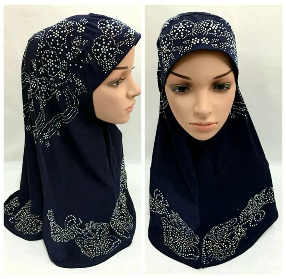 2016 latest style assorted colors rhinestones long Muslim hijab and islamic scarf ML086
2016 latest style assorted colors rhinestones long Muslim hijab and islamic scarf ML086