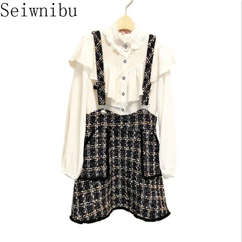 RunwayStyle Autumn Women 2 Piece Set Dress 2018 Fashion White ruffles Blouse +black braces skirt tweed Small fragrance Skirt Set
RunwayStyle Autumn Women 2 Piece Set Dress 2018 Fashion White ruffles Blouse +black braces skirt tweed Small fragrance Skirt Set