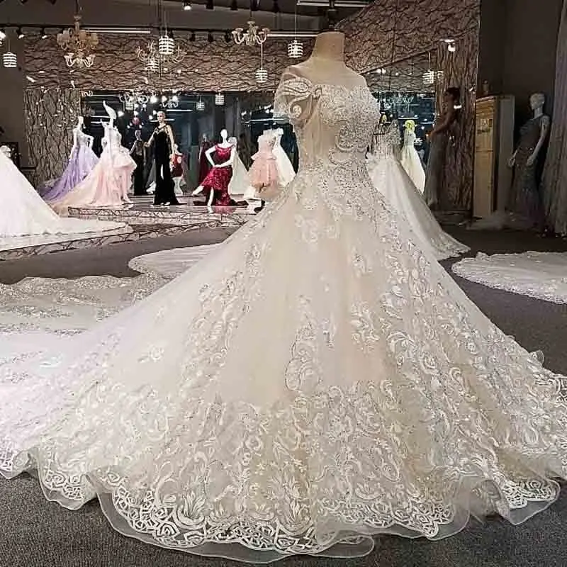 Backlake Vestido de noiva casamento appliques backless short sleeves ball gown beading bow royal train wedding dresses real
Backlake Vestido de noiva casamento appliques backless short sleeves ball gown beading bow royal train wedding dresses real