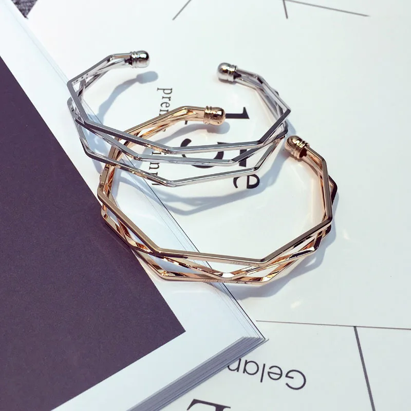 Bracelets Women 2018 Luxury Rose Gold Silver Summer Stainless Steel Bangles for Women Bracelet Femme Feminino Ouro Prata Wristle
Bracelets Women 2018 Luxury Rose Gold Silver Summer Stainless Steel Bangles for Women Bracelet Femme Feminino Ouro Prata Wristle