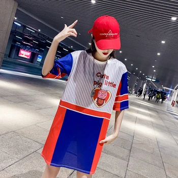 Summer short-sleeved dress female 2019 spring and summer new blue red color matching printing mesh T-shirt female long section
Summer short-sleeved dress female 2019 spring and summer new blue red color matching printing mesh T-shirt female long section