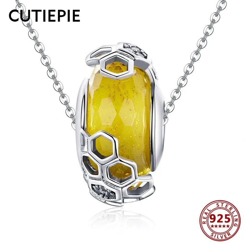 CUTIEPIE New 100% Real 925 Sterling Silver Honeycomb Necklaces for Women Clear CZ Beehive Round Shape Pendant Necklaces Jewelry
CUTIEPIE New 100% Real 925 Sterling Silver Honeycomb Necklaces for Women Clear CZ Beehive Round Shape Pendant Necklaces Jewelry