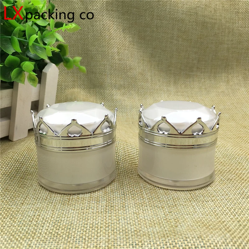 35 pcs Free Shipping 10g 15g 20g Top Grade Golden Silver Acrylic Bottle jar Eye Gel Lipstick Sample Empty Cosmetic Containers
35 pcs Free Shipping 10g 15g 20g Top Grade Golden Silver Acrylic Bottle jar Eye Gel Lipstick Sample Empty Cosmetic Containers
