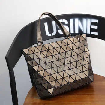 ZYJ Women Sequins Luminous Plaid Shoulder Bags Girls Handbags Casual Deformable Lattice Laser Crossbody Make Up Evening Tote Bag
ZYJ Women Sequins Luminous Plaid Shoulder Bags Girls Handbags Casual Deformable Lattice Laser Crossbody Make Up Evening Tote Bag