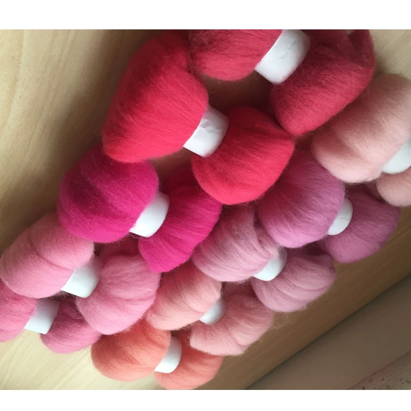 wool needle felting poke fun DIY roving felt 100% merino wool fiber Pink color 5g/10pcs/lot
wool needle felting poke fun DIY roving felt 100% merino wool fiber Pink color 5g/10pcs/lot