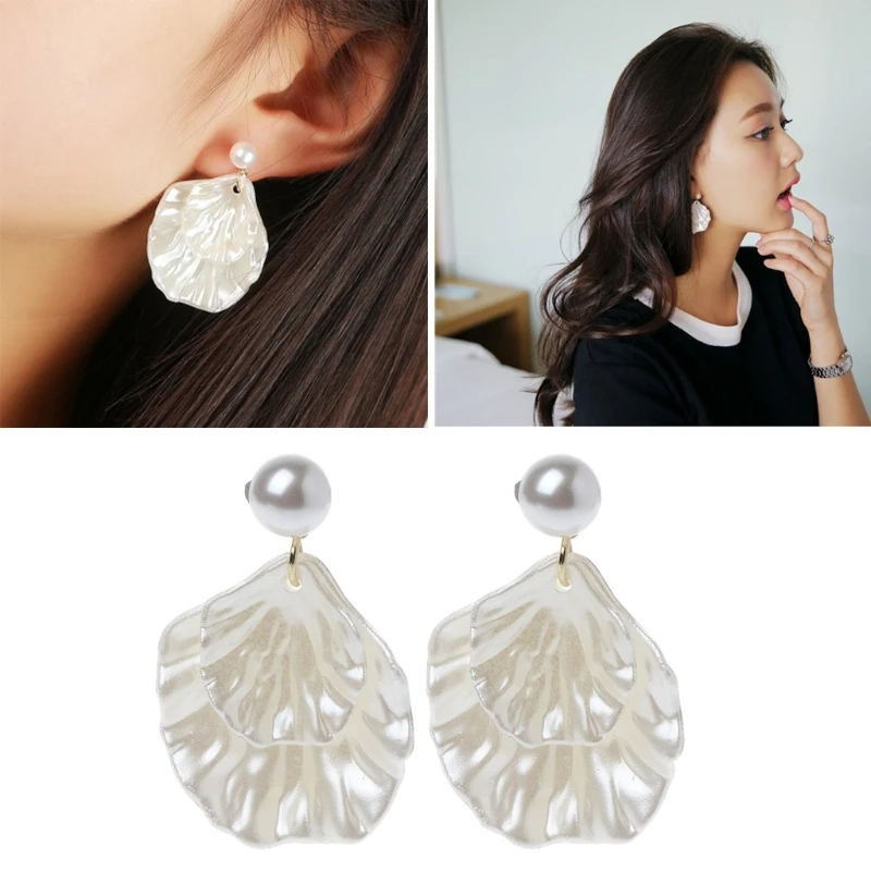 Beautiful workmanship Mother of Pearl Double Carve Shell Leaf Dangle Hook Earrings Silver Tone Jewelry
Beautiful workmanship Mother of Pearl Double Carve Shell Leaf Dangle Hook Earrings Silver Tone Jewelry