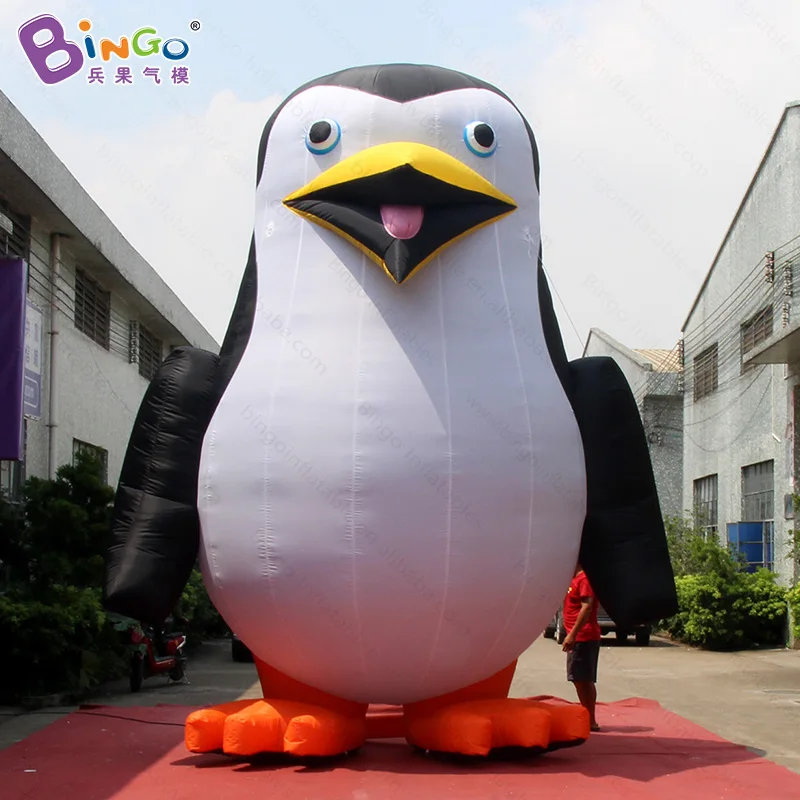 

Cute decorative 5 meters high giant inflatable penguin with digital printing for advertising promotional standing penguin model