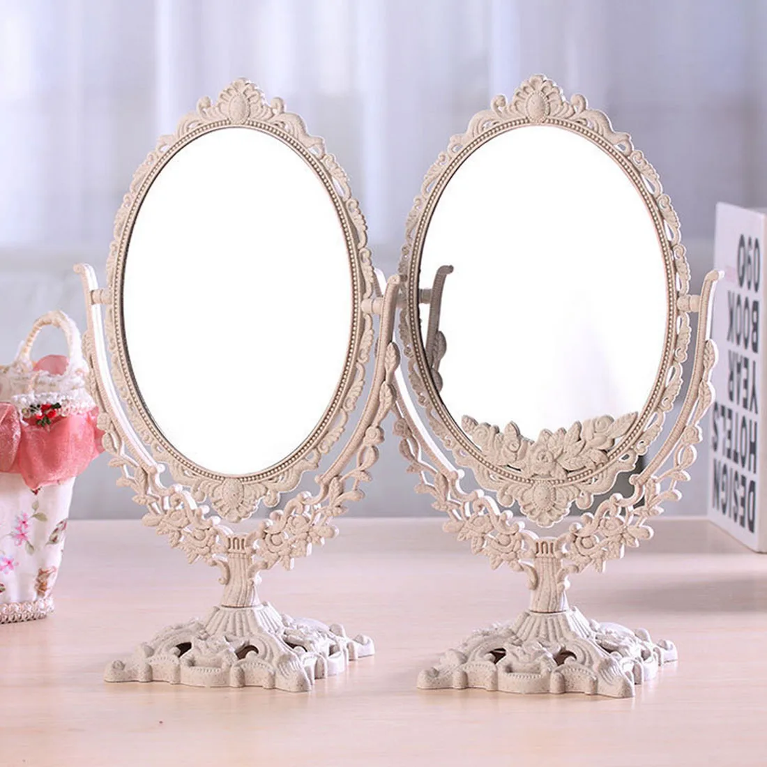 Girls Women Makeup Mirror Vintage Floral Oval Round Handhold Mirror Princess Elegant Makeup Beauty Tools European Retro Style
Girls Women Makeup Mirror Vintage Floral Oval Round Handhold Mirror Princess Elegant Makeup Beauty Tools European Retro Style