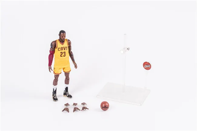 22cm Anime figure famous person No.23 yellow LeBron James movable action figure collectible model toys for boys
22cm Anime figure famous person No.23 yellow LeBron James movable action figure collectible model toys for boys