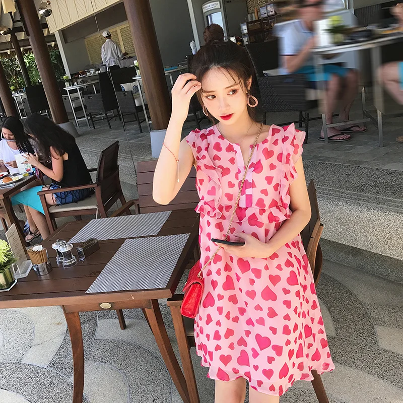 MUMUZI Beach dress female summer sweet heart print dresses seaside holiday pink cute chiffon dress for women 2019 new style
MUMUZI Beach dress female summer sweet heart print dresses seaside holiday pink cute chiffon dress for women 2019 new style
