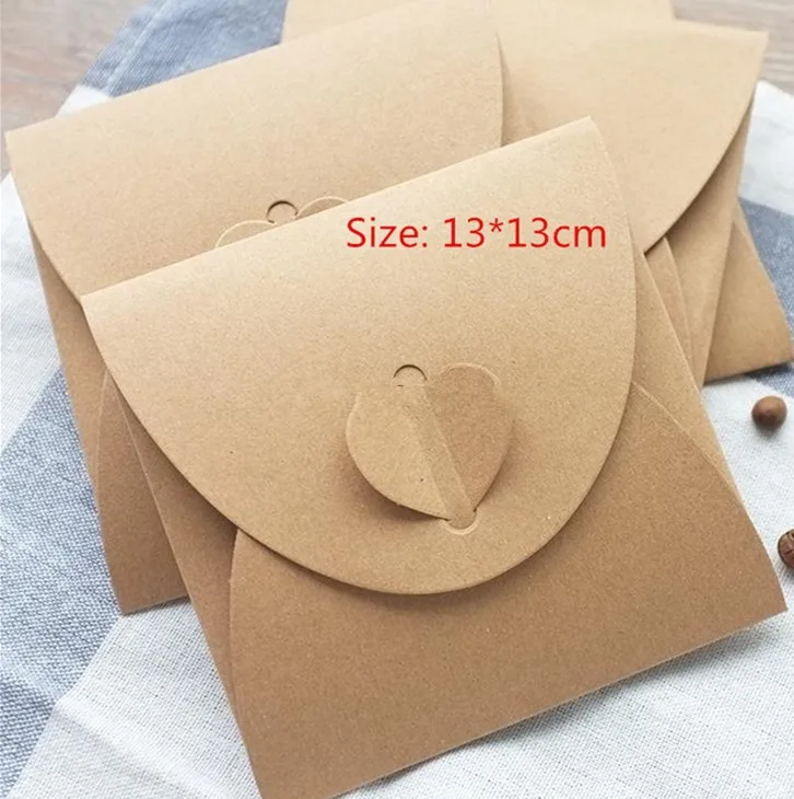 50pcs/lot-13*13cm Heart Clasp Kraft Paper CD DVD Storage Bags for Cover CD Packaging Envelopes Wedding Party Favor Gift Bags
50pcs/lot-13*13cm Heart Clasp Kraft Paper CD DVD Storage Bags for Cover CD Packaging Envelopes Wedding Party Favor Gift Bags