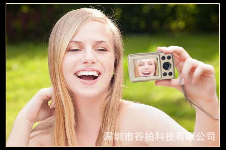 karue XJA 2.4 inch Digital Camera 4 times Digital Zoom 3xAAA Batteries 16mp resolution 5mp Cmos gift For Children