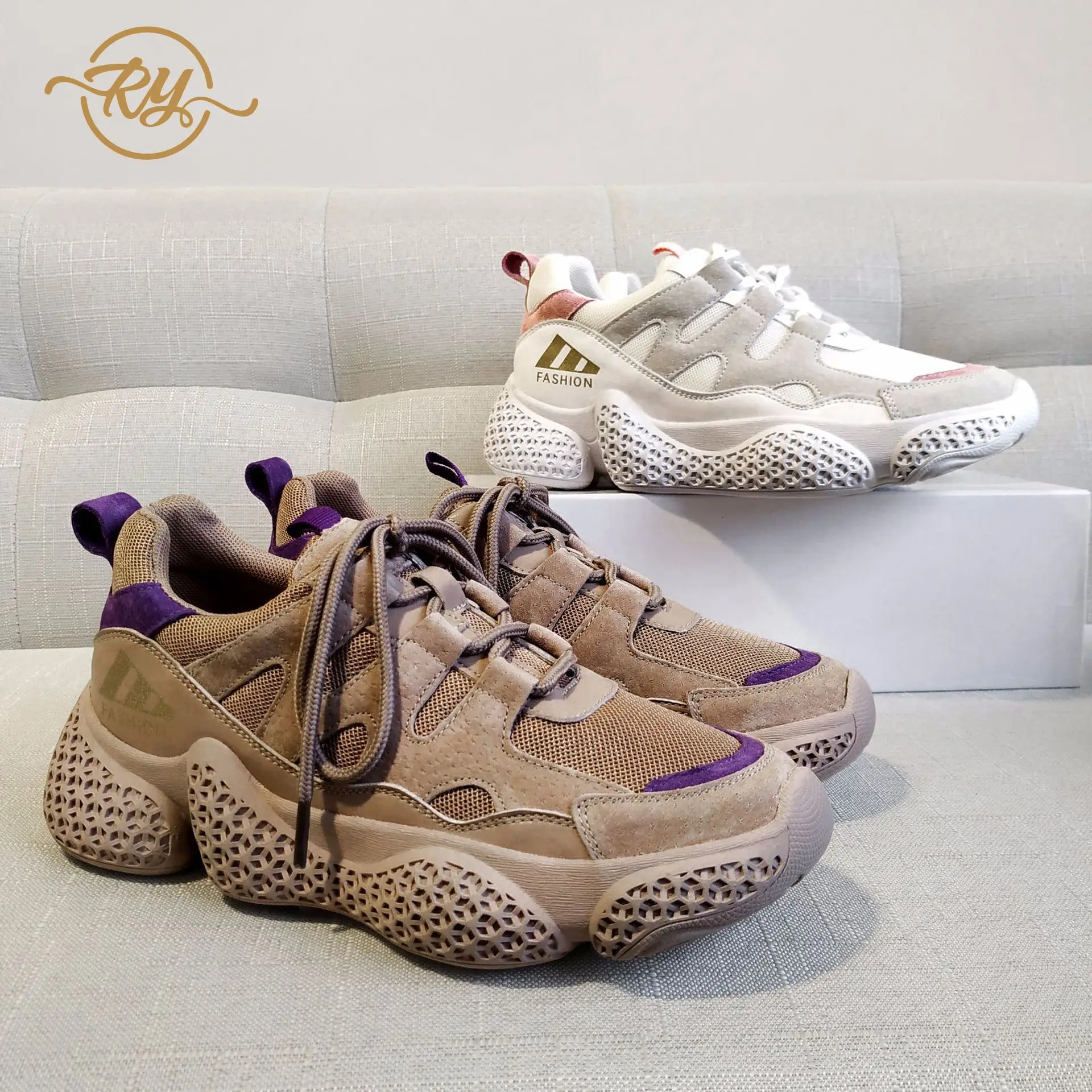 RY-relaa fashion women's shoes 2019 new retro leather sports shoes thick bottom ultra light soft sports shoes running shoes
RY-relaa fashion women's shoes 2019 new retro leather sports shoes thick bottom ultra light soft sports shoes running shoes