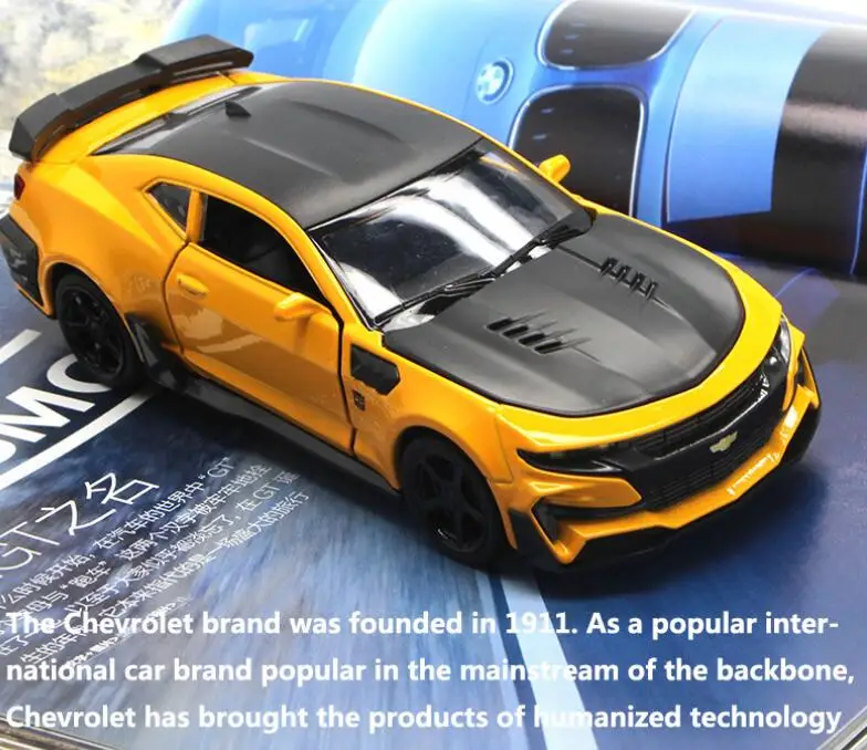2018 Simulation hornet alloy car sports car model children's sound and light pull back toy car
2018 Simulation hornet alloy car sports car model children's sound and light pull back toy car