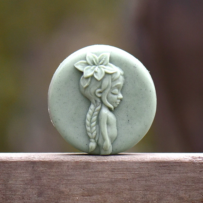 Silicone Soap Mold Round Shape with Girl Pattern Handmade Fragrance Soap Bath Bomb Chocolate Mould
Silicone Soap Mold Round Shape with Girl Pattern Handmade Fragrance Soap Bath Bomb Chocolate Mould