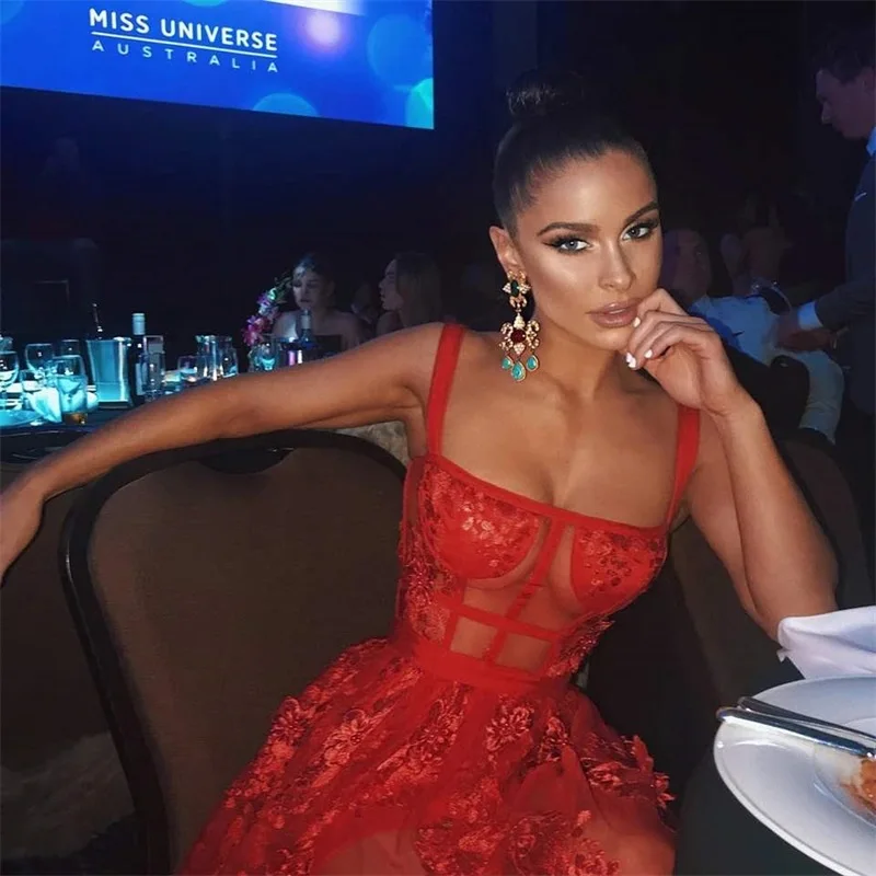 Celebrity Evening Party Long Bandage Dress Red Spaghetti Strap Strapless Women Dresses Maxi Lace Elegant Dress Vestidos Summer
Celebrity Evening Party Long Bandage Dress Red Spaghetti Strap Strapless Women Dresses Maxi Lace Elegant Dress Vestidos Summer