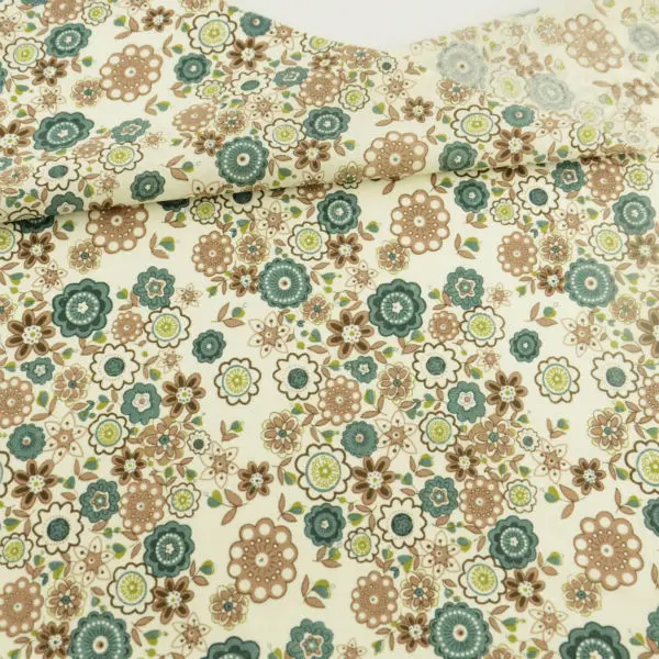 100% Cotton Fabrics Floral Design Clothing Doll Scrapbooking Home Textile Sewing Cloth Patchwork Plain Cloths for Doll's DIY CM
100% Cotton Fabrics Floral Design Clothing Doll Scrapbooking Home Textile Sewing Cloth Patchwork Plain Cloths for Doll's DIY CM