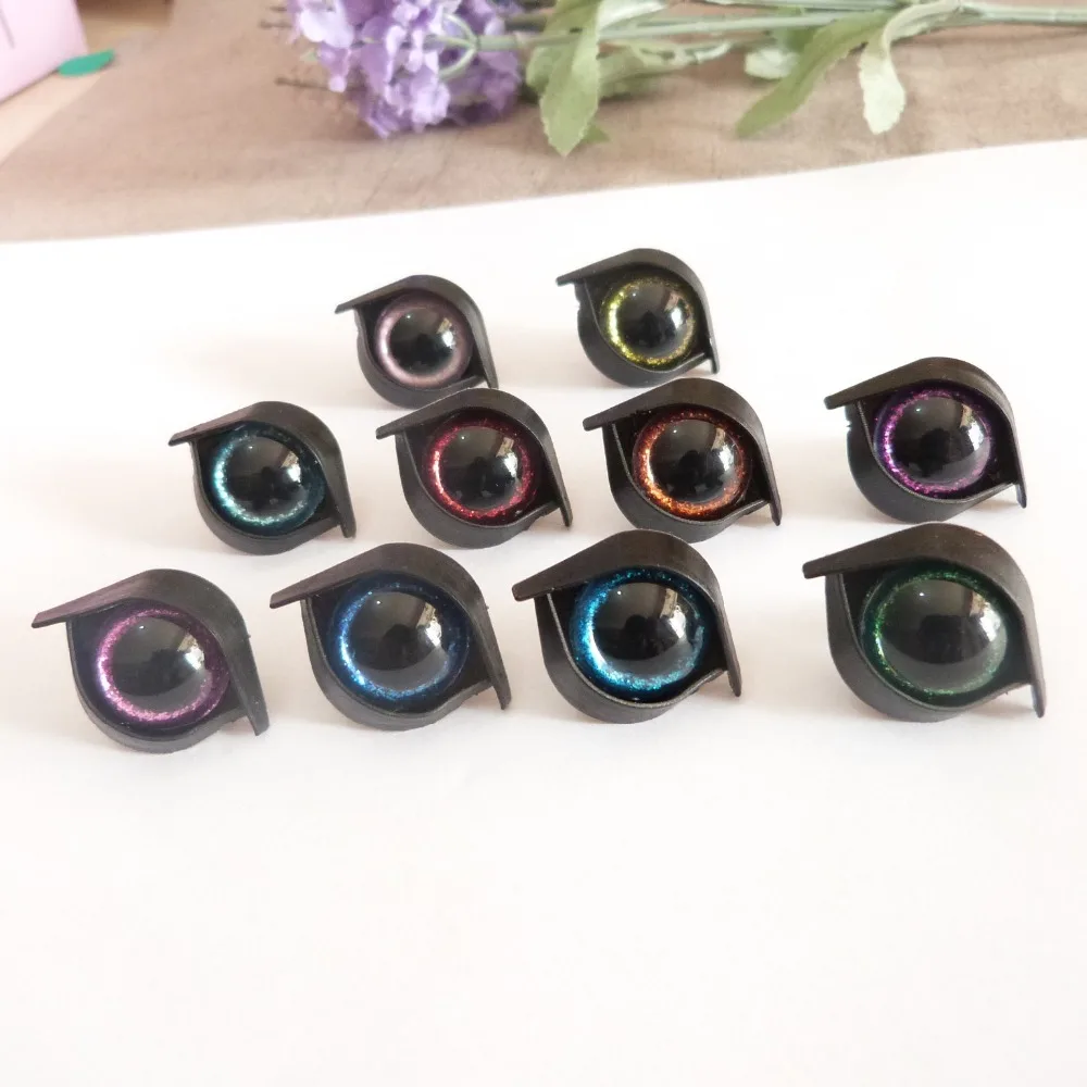 20set/lot 16mm round shape plastic clear toy eyes +glitter Nonwovens + hard washer+black eyelid--color option
20set/lot 16mm round shape plastic clear toy eyes +glitter Nonwovens + hard washer+black eyelid--color option