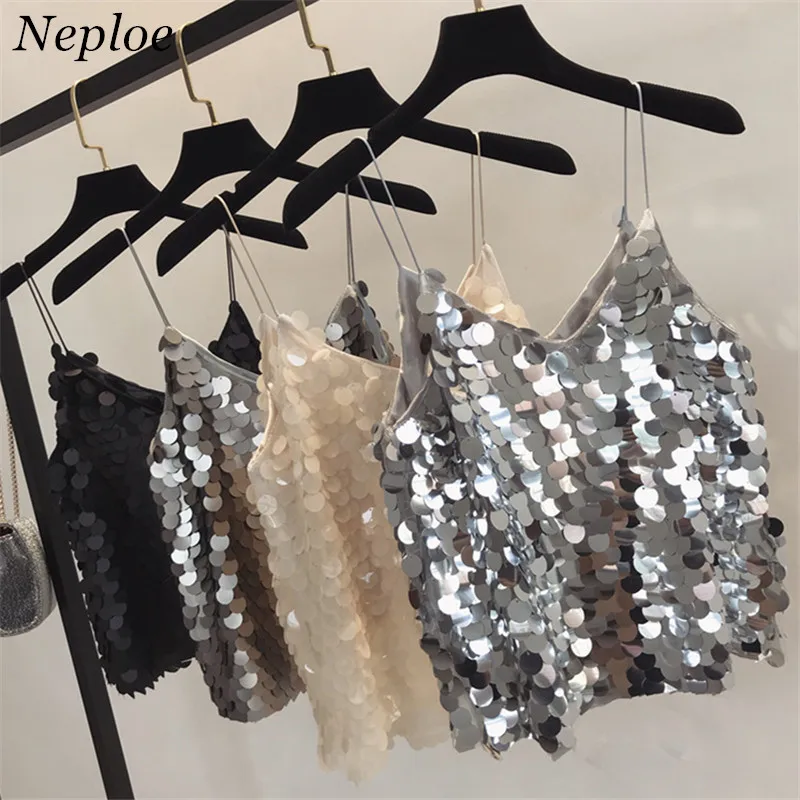Neploe Sequined Solid Sleeveless Wome Tops Chic Korean V-neck Short Camis 2019 Summer New Bling Patchwork Fashion Crop Top 68369
Neploe Sequined Solid Sleeveless Wome Tops Chic Korean V-neck Short Camis 2019 Summer New Bling Patchwork Fashion Crop Top 68369