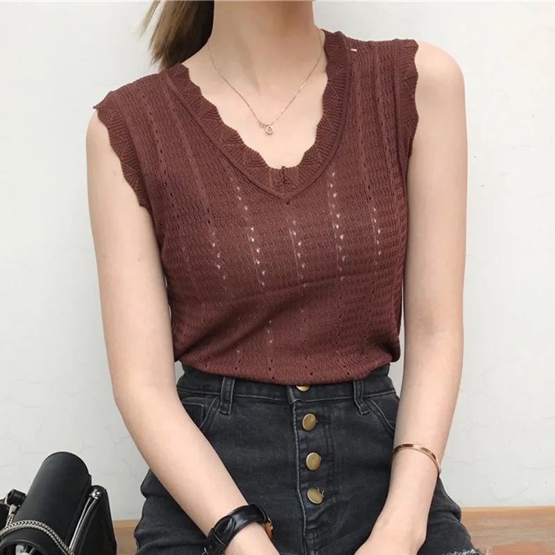T-shirt Women 2019 Sexy V Neck Knitted Tops Summer Tank Top Female Elegant Blouse Top Sleeveless Vest White Slim Casual Camis
T-shirt Women 2019 Sexy V Neck Knitted Tops Summer Tank Top Female Elegant Blouse Top Sleeveless Vest White Slim Casual Camis