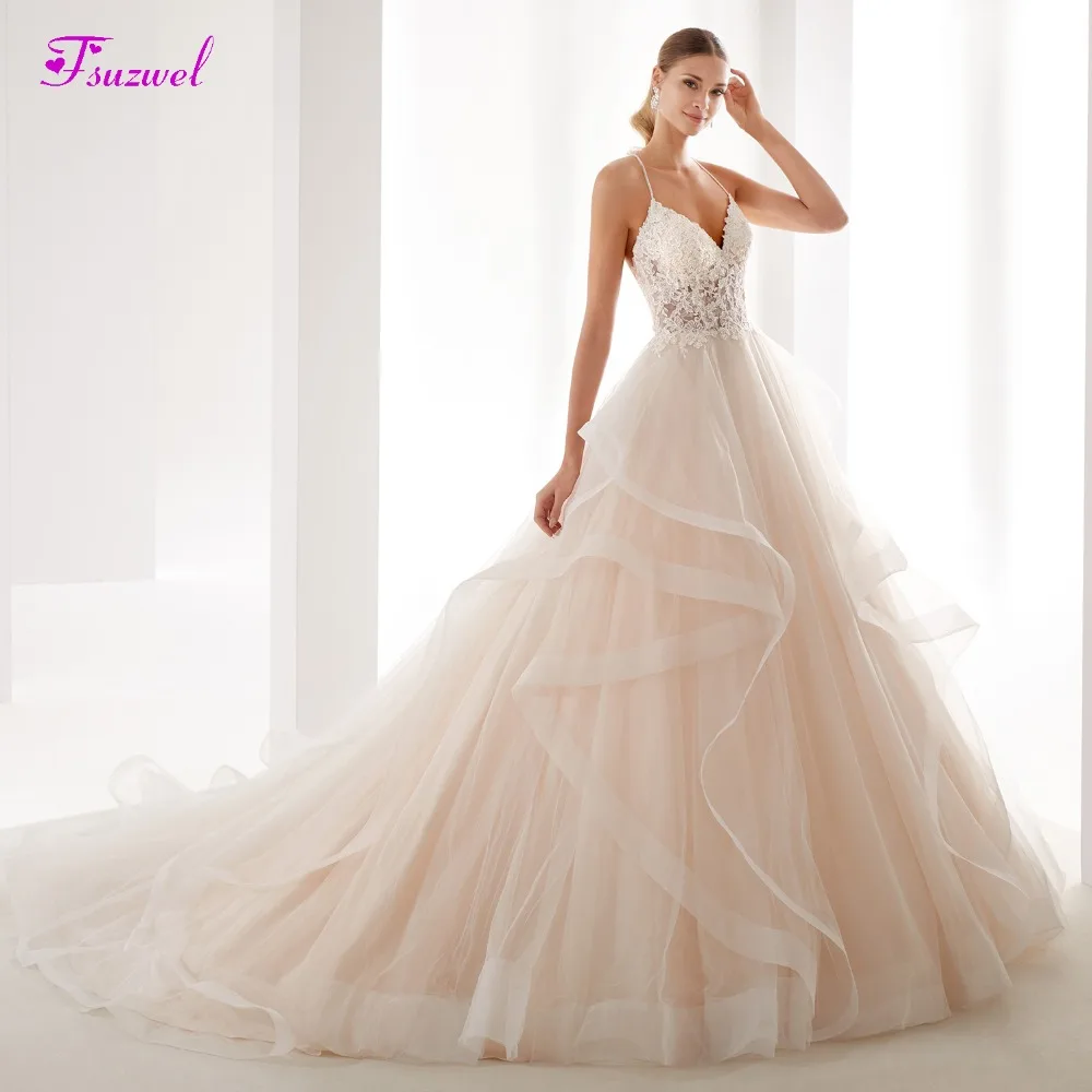 Fsuzwel New Arrival Sweetheart Neck Backless A-Line Wedding Dresses 2019 Luxury Beaded Appliques Princess Bridal Gowns Plus Size
Fsuzwel New Arrival Sweetheart Neck Backless A-Line Wedding Dresses 2019 Luxury Beaded Appliques Princess Bridal Gowns Plus Size