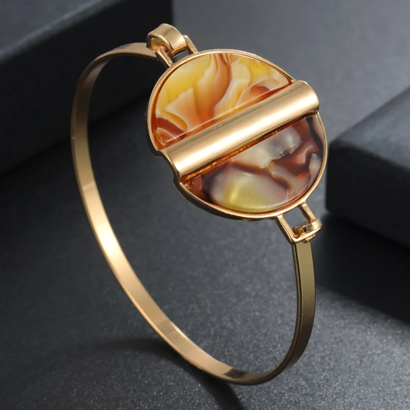Geometric Acetic Cuff Bracelet Brand Gold Bangles Fashion Charm Bracelets for Women Men Jewelry Pulseiras 2019 Bracelets Bangles
Geometric Acetic Cuff Bracelet Brand Gold Bangles Fashion Charm Bracelets for Women Men Jewelry Pulseiras 2019 Bracelets Bangles