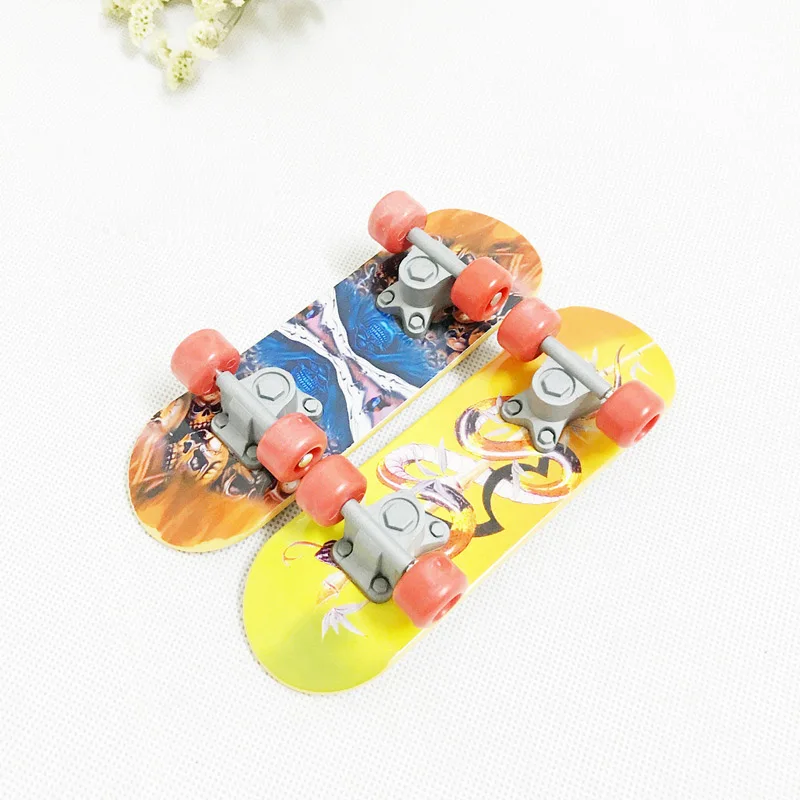 1 Pc Mini Bird Chew Toy Skateboard for Cockatiel Budgies Bird Parrot Standing Swing Sporting Toys
1 Pc Mini Bird Chew Toy Skateboard for Cockatiel Budgies Bird Parrot Standing Swing Sporting Toys