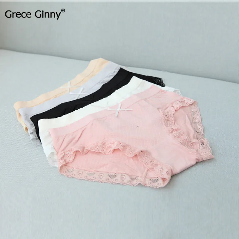 2 Pieces/lot Summer new lace side ladies sexy light and breathable seamless triangle underwear women 2018 | Женская одежда