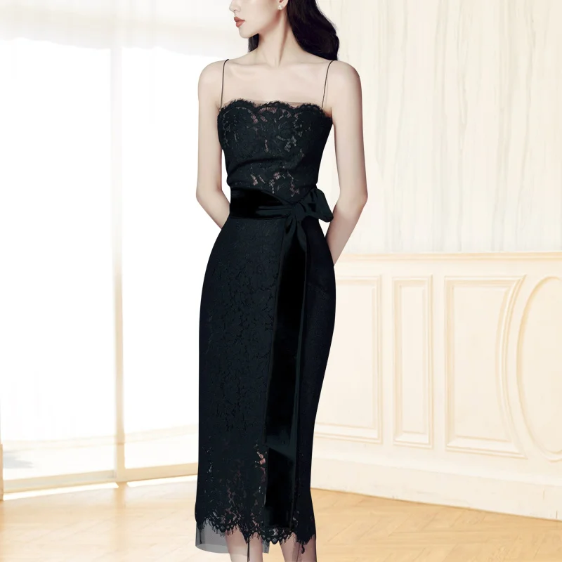Limiguyue elegant spaghetti strap sexy black lace dress women slim hollow out party dress runway female strap vestidos T559
Limiguyue elegant spaghetti strap sexy black lace dress women slim hollow out party dress runway female strap vestidos T559