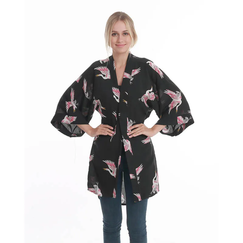 Summer Woman Fashion Kimono Cardigan Chiffon Shirts Crane Printing Blouse Lady Capes Beach Sunscreen Cardigan
Summer Woman Fashion Kimono Cardigan Chiffon Shirts Crane Printing Blouse Lady Capes Beach Sunscreen Cardigan