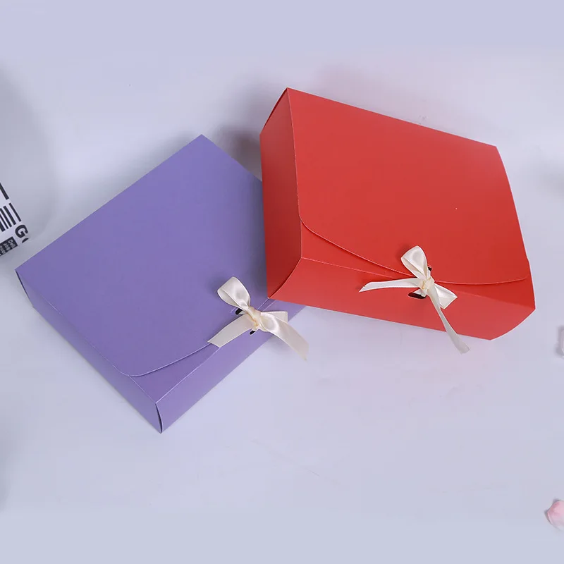 FASHION 26x17.5x3.5cm Large Gift Box Cosmetic Bottle Scarf clothing Packaging Color Paper Box with ribbon Underwear packing box
FASHION 26x17.5x3.5cm Large Gift Box Cosmetic Bottle Scarf clothing Packaging Color Paper Box with ribbon Underwear packing box