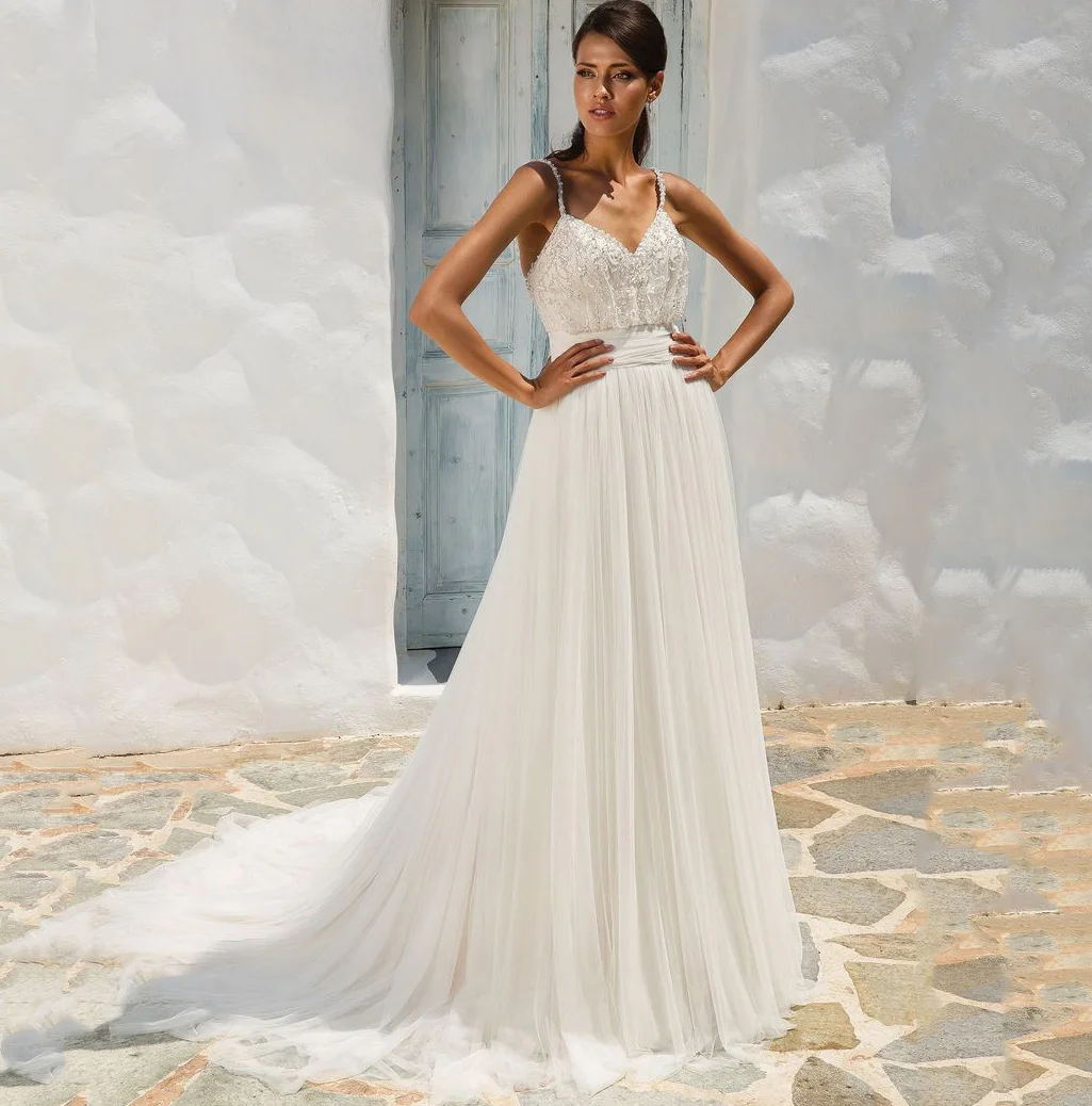 Spaghetti Straps A Line Summer Beach Bohemian Wedding Dress Lace Appliqued Beaded Backless Plus Size Boho wedding gown
Spaghetti Straps A Line Summer Beach Bohemian Wedding Dress Lace Appliqued Beaded Backless Plus Size Boho wedding gown