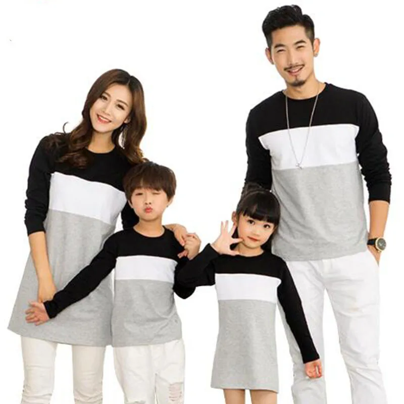 Family Look Mother Daughter Dress 2019 Family Clothing Father Son T-Shirt Cotton Patchwork Striped Family Matching Outfits
Family Look Mother Daughter Dress 2019 Family Clothing Father Son T-Shirt Cotton Patchwork Striped Family Matching Outfits