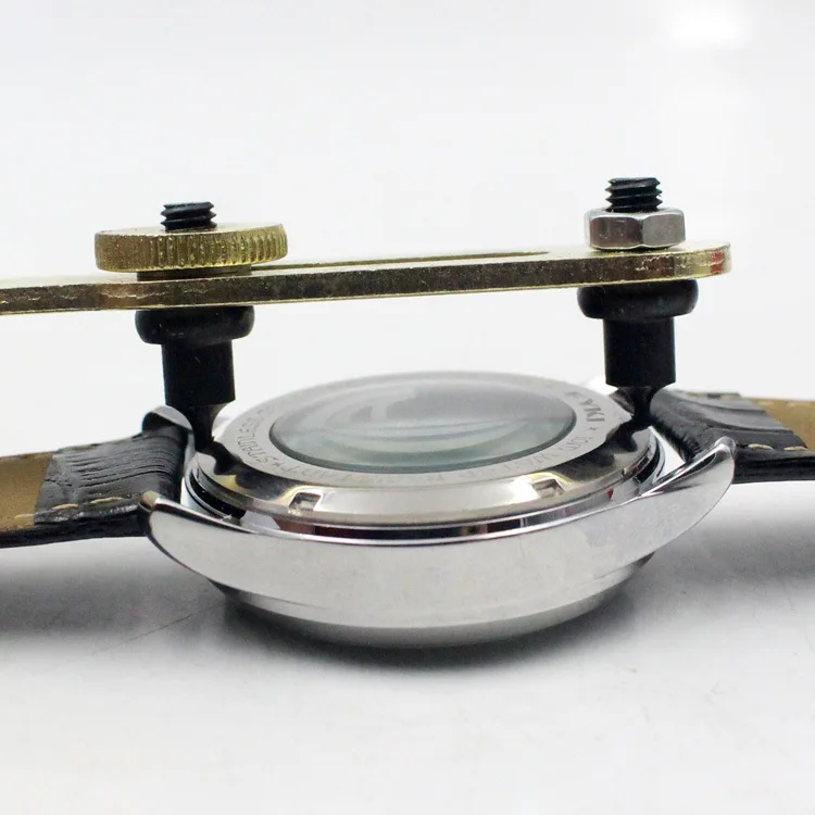 Easy to Use for Wrist Mechanical&Quartz Watch Case Screw in Size Small 37mm Open Tool, Watch Repair Tool Wholesale WR1012-1
Easy to Use for Wrist Mechanical&Quartz Watch Case Screw in Size Small 37mm Open Tool, Watch Repair Tool Wholesale WR1012-1