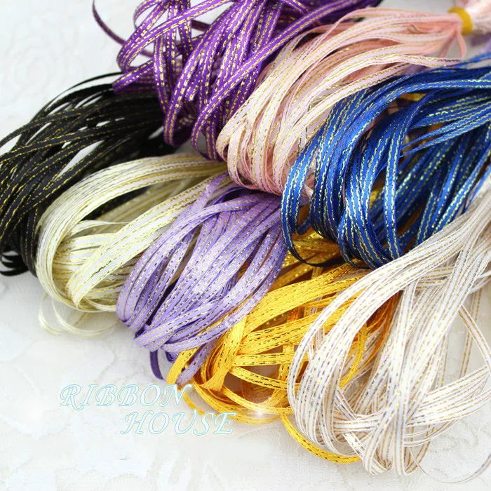 10Meters/Lot 3mm Gold Edge Satin Ribbons Christmas New Year Holiday Gift Box Wrapping Ribbons
10Meters/Lot 3mm Gold Edge Satin Ribbons Christmas New Year Holiday Gift Box Wrapping Ribbons