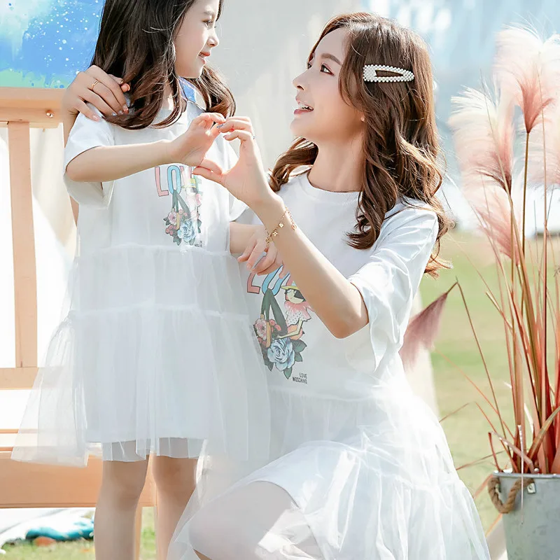2019 New Family Matching Outfits Mother daughter Dress Loose Mesh Patchwork Casual Dresses Spring Summer Cotton Fashion Clothes
2019 New Family Matching Outfits Mother daughter Dress Loose Mesh Patchwork Casual Dresses Spring Summer Cotton Fashion Clothes