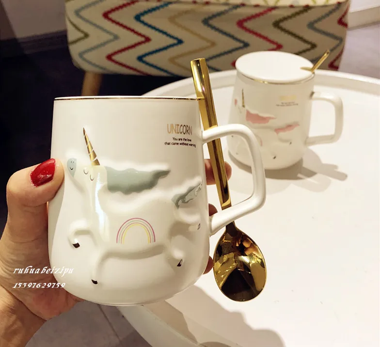 Cute Cartoon Unicorn Ceramic Water Cup With Gold Spoon Hot Sale White Coffee Mugs Beautiful Girl's Gift Free Shipping
Cute Cartoon Unicorn Ceramic Water Cup With Gold Spoon Hot Sale White Coffee Mugs Beautiful Girl's Gift Free Shipping