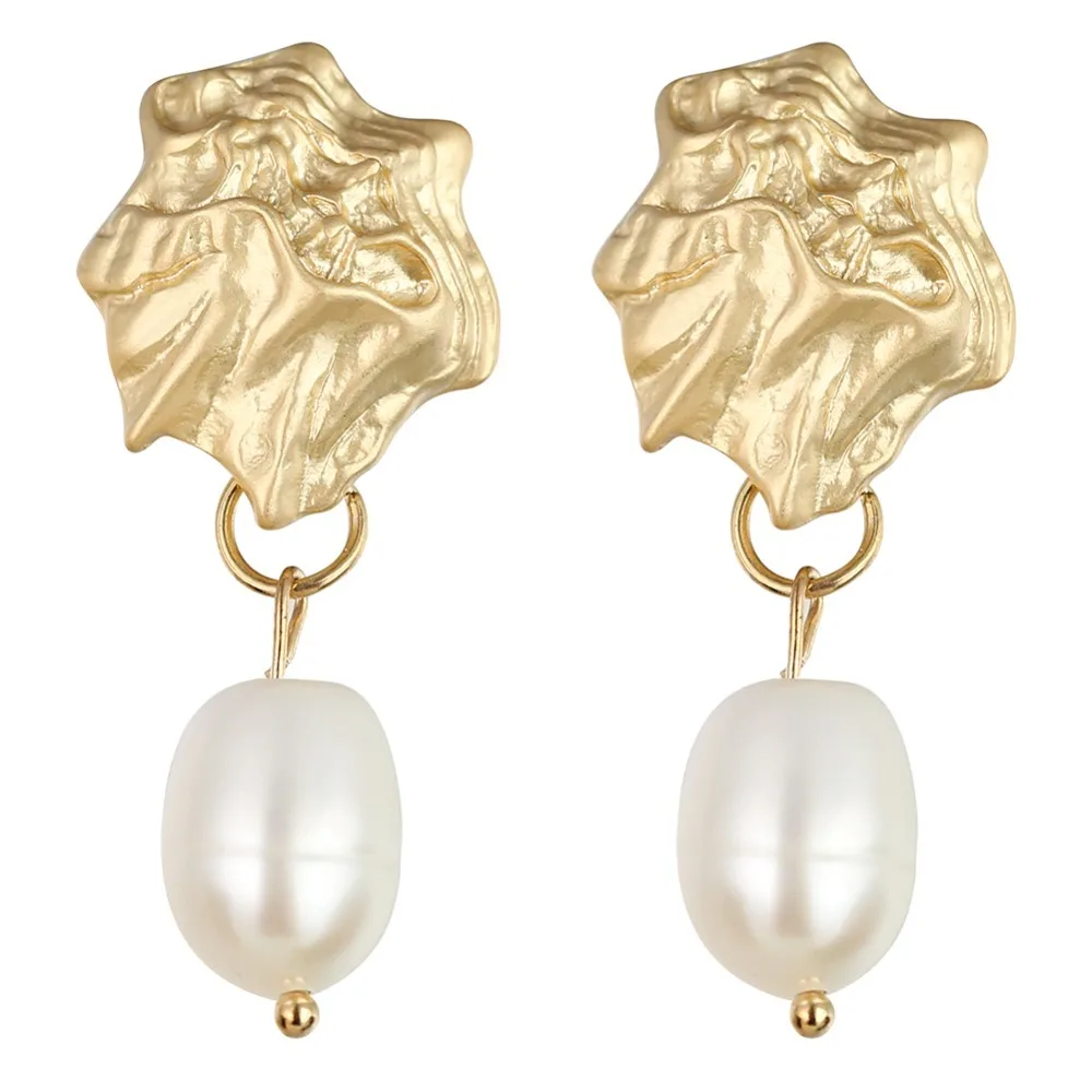 2019 New Vintage Exaggerate Big Circle Pearl Dangle Earrings Gold Drop Earrings For Women Long Earring Party Jewelry Brinco
2019 New Vintage Exaggerate Big Circle Pearl Dangle Earrings Gold Drop Earrings For Women Long Earring Party Jewelry Brinco