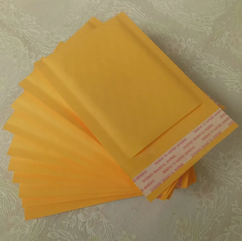 100 PCS/lot 110*130mm Kraft Paper Bubble Envelopes Bags Mailers Padded Shipping Envelope Bubble Mailing Bag Gift Boxes & Bags 
100 PCS/lot 110*130mm Kraft Paper Bubble Envelopes Bags Mailers Padded Shipping Envelope Bubble Mailing Bag Gift Boxes & Bags