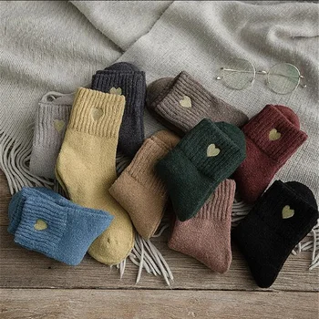 6pcs=3pairs Winter Thicken 100% Wool Women's Warm Socks Retro Women Socks Cartoon Love Embroidery Red Yellow Green Dropshopping
6pcs=3pairs Winter Thicken 100% Wool Women's Warm Socks Retro Women Socks Cartoon Love Embroidery Red Yellow Green Dropshopping