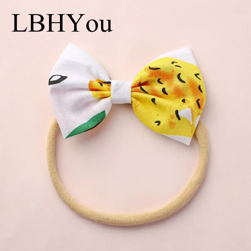 1PC New Kids Girls Bows Nylon Headbands Soft Elastic Cotton Fabric Flowers Prints Bowknot Nylon Hairbands Baby Tracelss Headwear
1PC New Kids Girls Bows Nylon Headbands Soft Elastic Cotton Fabric Flowers Prints Bowknot Nylon Hairbands Baby Tracelss Headwear