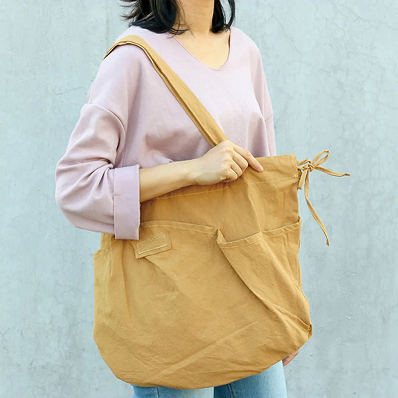 1 Pcs Women Lady Student Shoulder Bag Drawstring Fashion For Travel Mobile Phone BS88
1 Pcs Women Lady Student Shoulder Bag Drawstring Fashion For Travel Mobile Phone BS88